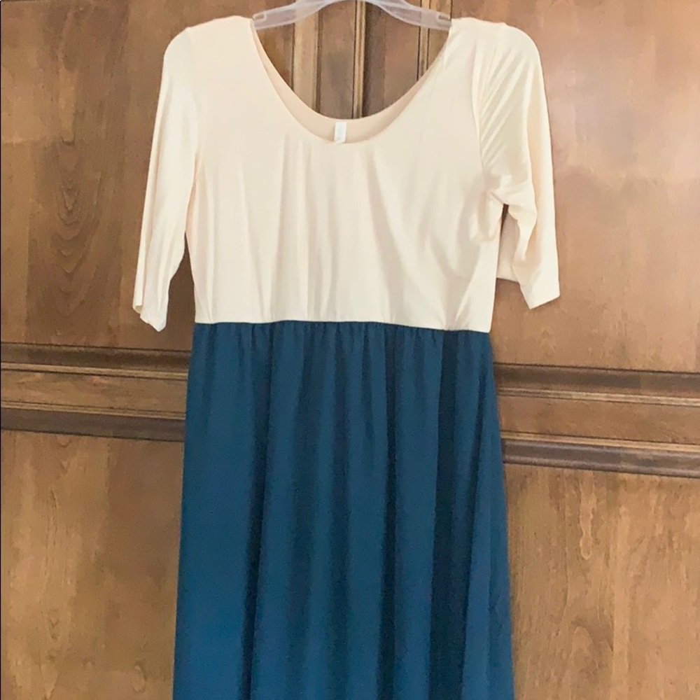 Maternity dress